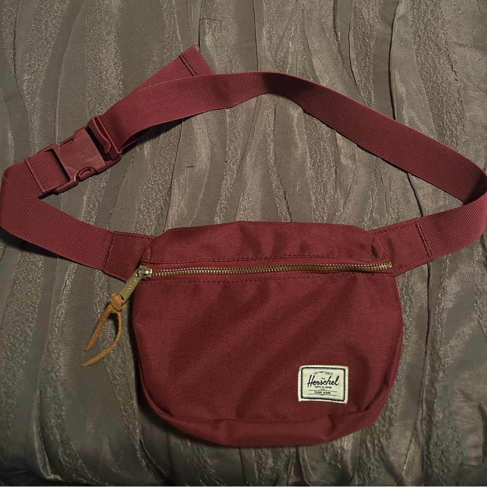 Herschel new Fanny pack-burgundy